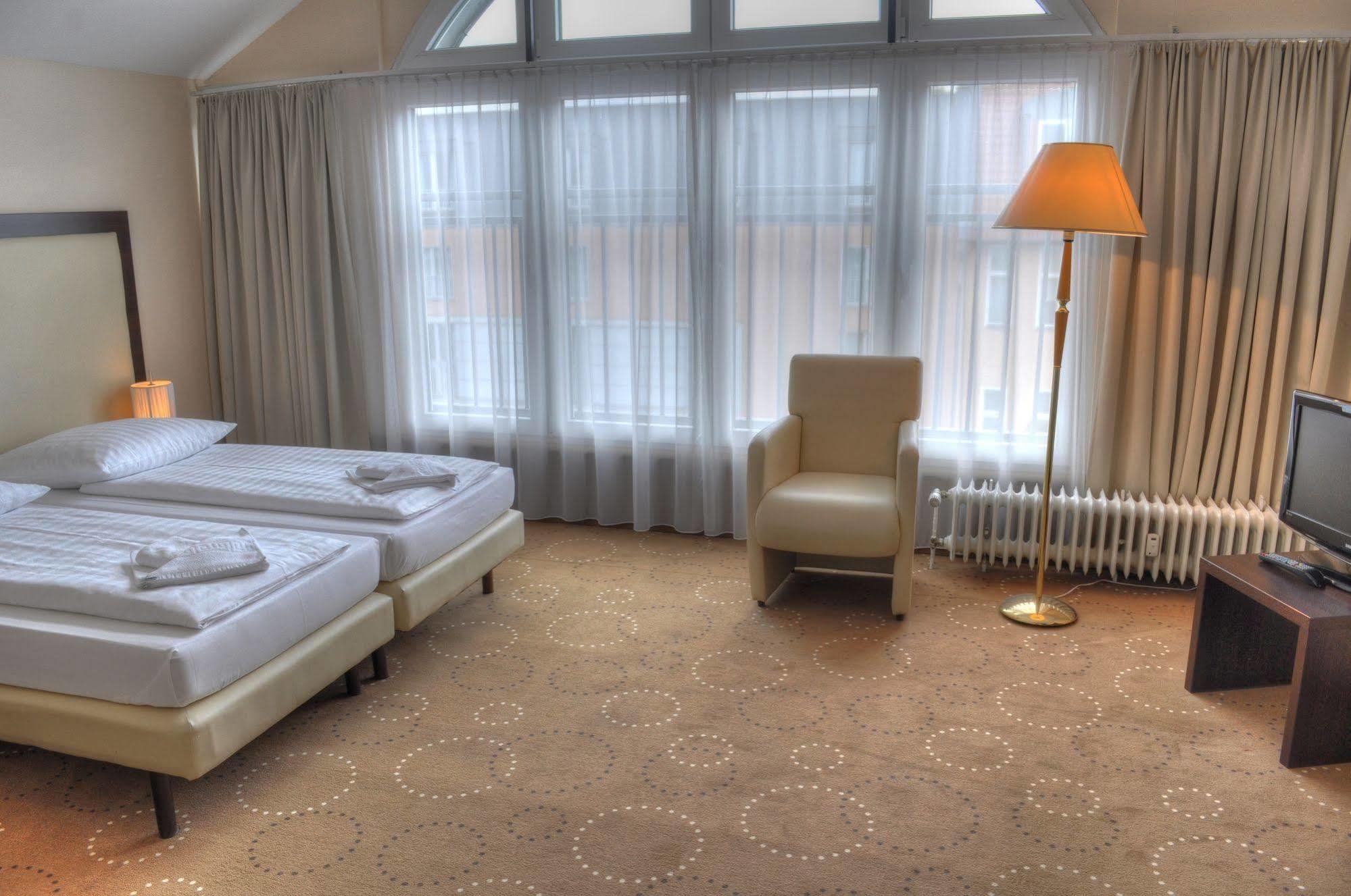 Selina Berlin West Hotel Exterior photo